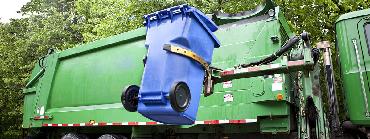 garbage-truck-emptying-trash